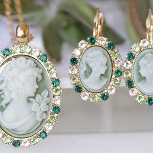 CAMEO JEWELRY SET, Green Emerald Cameo Set, Earring Necklace Set,  Set, Antique Cameo Jewelry, Victorian Wedding Set,Vintage Bridal