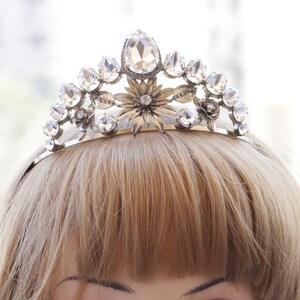 WEDDING CRYSTAL TIARA, Statement Silver Crown, , Bridal Headpiece Headband, Tiara for weddings, Hair Accessory, Queen crown,  Princess tiara