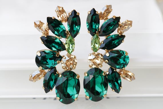 Discover 71+ green statement earrings latest
