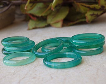 Stacking ring set. Agate ring. Agate band. Green agate band ring. Stackable ring. Stacking ring. Natural stone band. Stack ring.Carved ring