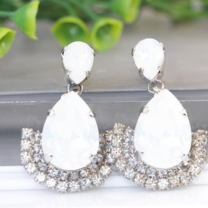 WHITE OPAL EARRINGS, Opal Dangle Earrings,  Bridal Earrings, White Wedding Earrings, dangle Earrings for brides, Vintage Bridal Earrings,