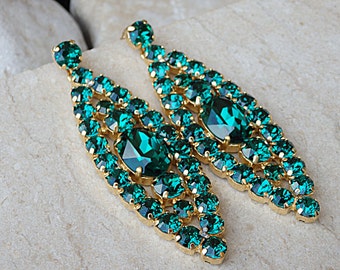 Green Cluster Earrings, Emerald Post Earrings, Big Green Earrings, Green  Earrings, Gold Oval Earrings, Emerald Long Stud Earrings