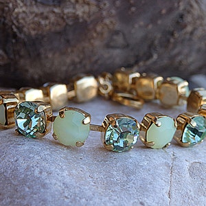 Mint and   peridot tennis bracelet. Light green rhinestone elegant Bracelet. Adjustable crystal bracelet for bridesmaid gift. bridal jewelry