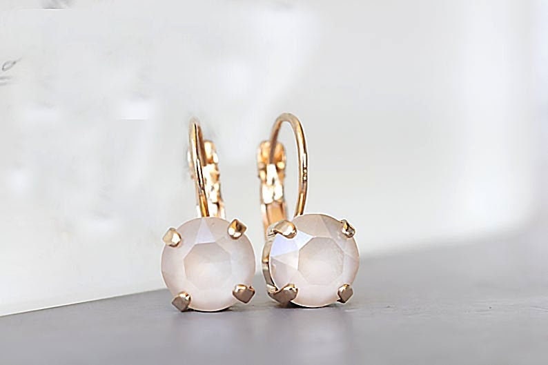 OFF WHITE EARRINGS, Small Bridal Earrings,  8mm Earrings, Ivory Cream Earrings, Minimalist Wedding Jewelry,Bridesmaid Earrings Gift