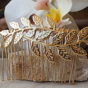 Wedding hair piece. Gold Hair Comb, Leaf Hair Comb, Metal hair comb. Hair Accessory, Leaf Headpiece, Bridal Leaf Comb, Bridesmaid hair image 1