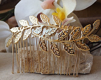 Wedding hair piece. Gold Hair Comb, Leaf Hair Comb, Metal hair comb. Hair Accessory, Leaf Headpiece, Bridal Leaf Comb, Bridesmaid hair