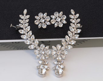 Kristallen oorklimmers, bruidsoorbel, opvallende sieraden