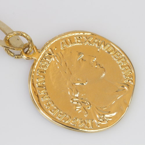 COIN NECKLACE, Woman Necklace, Long Chunky Necklace, Gold Coin Necklace, Ancient Coin Style, shops Statement Coin Pendant,Medallion Necklace Gift