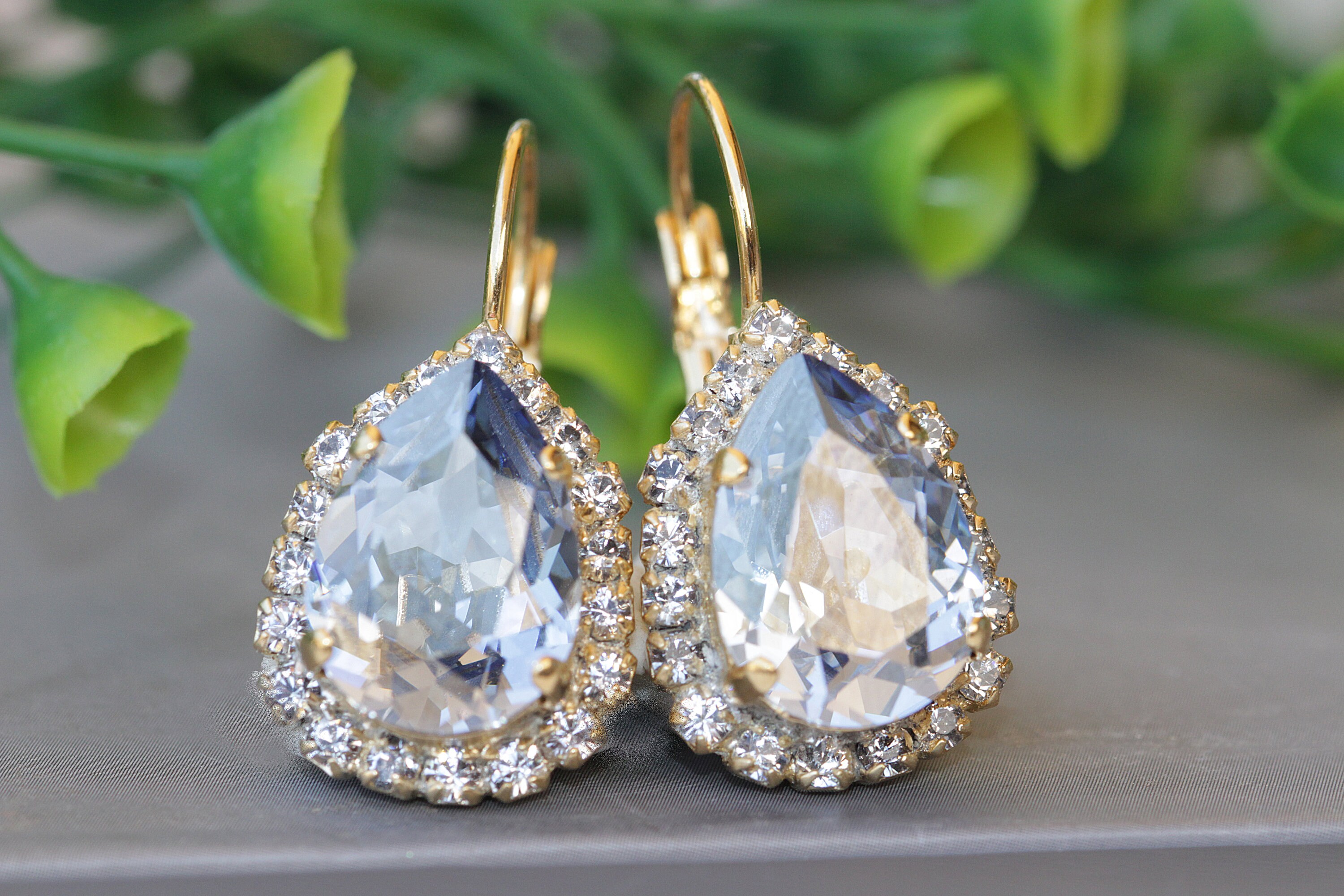 Dusty blue necklace deals