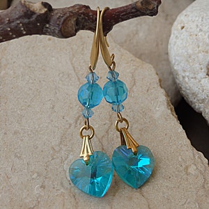 Turquoise heart shaped earrings. Valentines Day Wife Gift. Briolette earrings. Heart drop earrings. Lover gift idea&#39;s. Teal beaded earrings