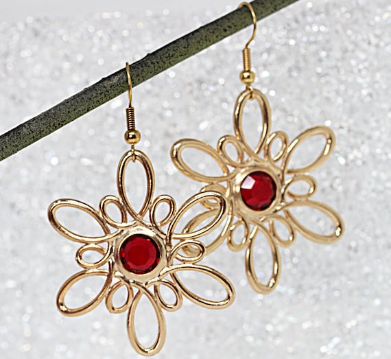 Rose Gold Earrings, Red Bridal Earrings, Red Flower Earrings, Garnet  Crystal Earrings, Red And Gold Jewelry, Dangle Rose Earrings