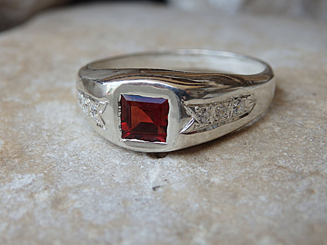 Sterling Silver Garnet Signet Ring: Unisex Design With Cubic Zirconia ...