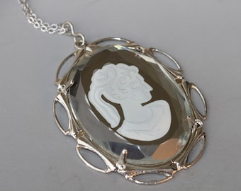 WHITE CAMEO NECKLACE, Glass Cameo Pendant, Wedding Pendant, Mother Of Bride Pendant, Cameo Portrait Pendant, Gray Pendant,Statement Necklace