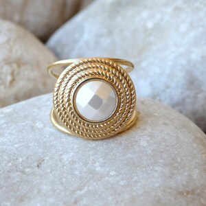 Bridal Pearl Ring,  Pearl Ring, Gemstone Wedding Ring for Bride, Pearl Gold Ring,  pearl 14K Goldfilled Ring, White Stone Ring