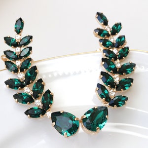 Emerald Green EAR CLIMBER EARRINGS,Bridal Climbing Earrings,Trending Crawler Jewelry Vintage Ear cuff, Bride Unique Jewelry,Wedding