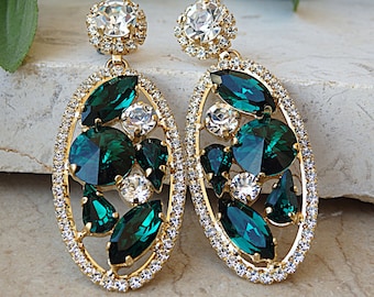 Emerald crystal earrings. crystal earrings.Dark green earrings.Emerald weddings jewelry. prom earrings.Glamour earrings. For brides