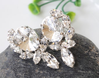 CRYSTAL BRIDAL CLUSTERS, White Crystal Earrings,Cluster Stud Earrings, Crystal  Earrings,Wedding Jewelry For Bride,Special occasion