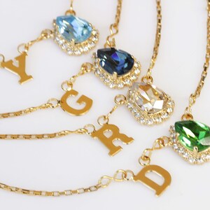 Collar personalizado, Joyas personalizadas de cartas, Regalo de dama de honor, Collar de cartas laterales, Collar, Collar de color de piedra de nacimiento nupcial