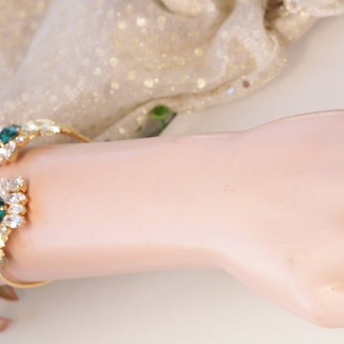EMERALD GREEN BRACELET, Bridal Green Cuff Bracelet, Rhinestone Jewelry, Wedding Formal shops Bracelet, Leaf Bracelet, Leaves Crystals Bracelet