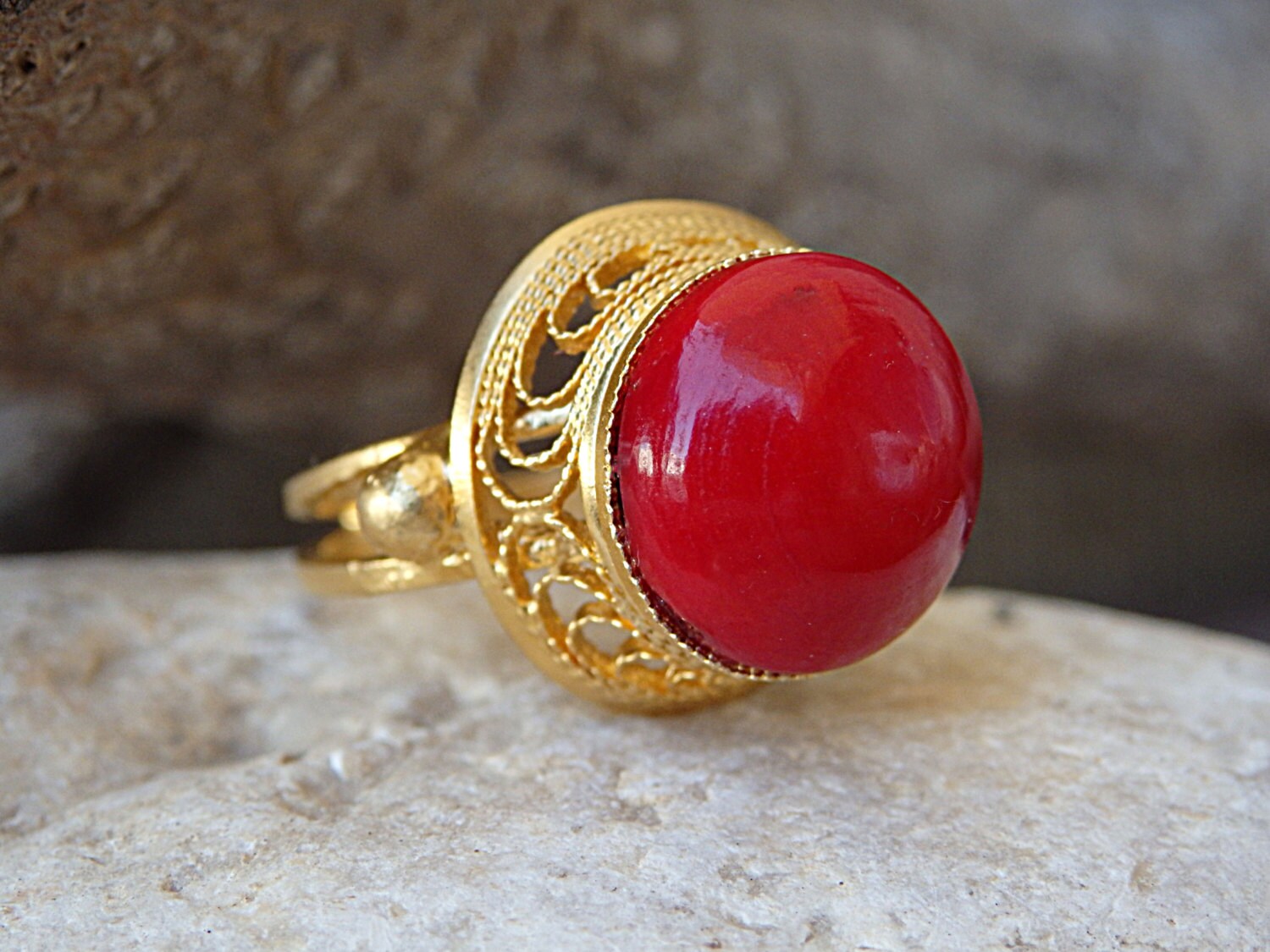 Red coral gold ring designs hot sale