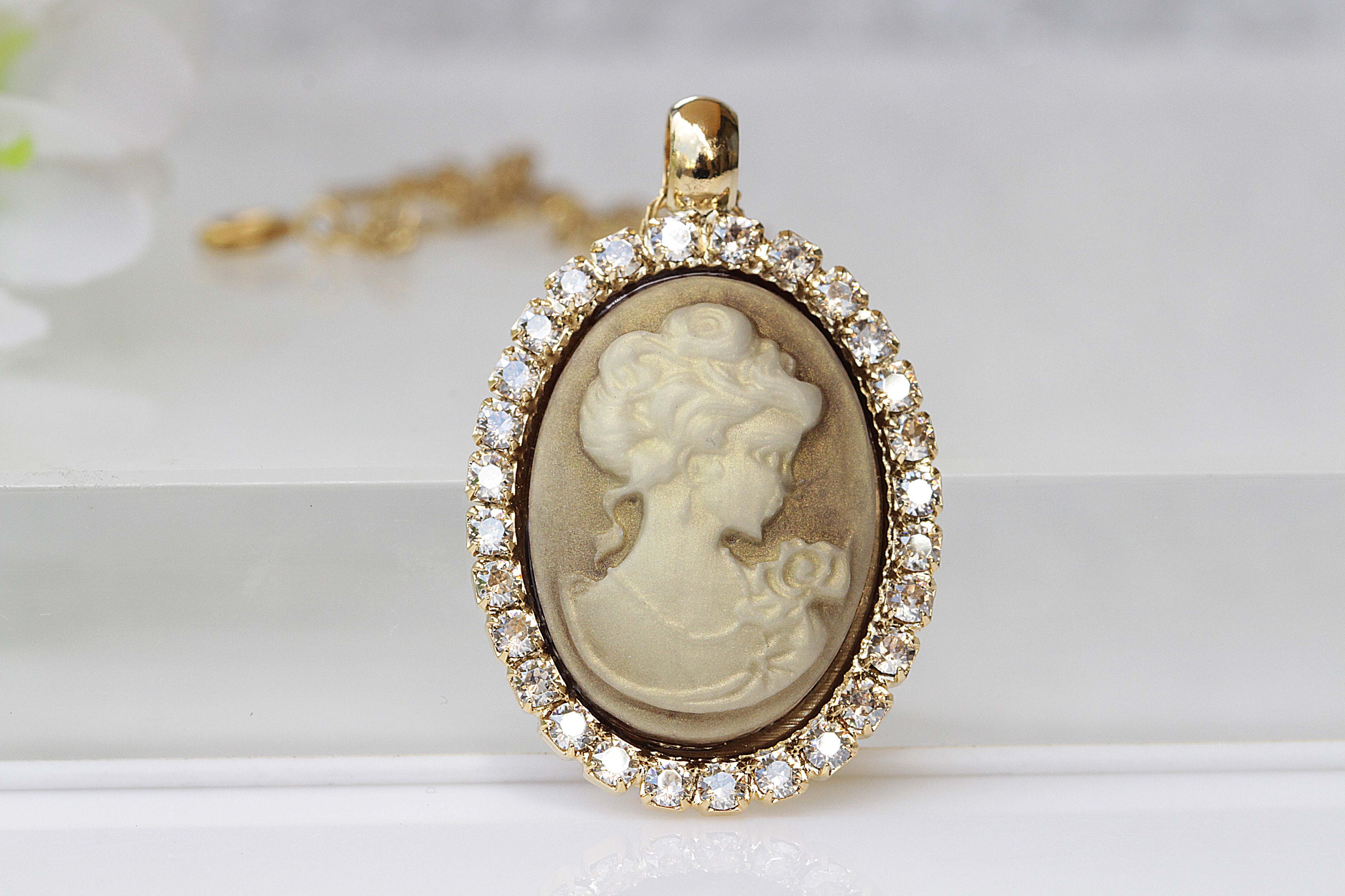 GOLD CAMEO NECKLACE Bronze Cameo Pendant Champagne Necklace Romantic Necklace Antique Cameo Jewelry Anniversary Gift for Her