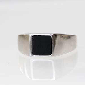 BLACK Signet Ring, SILVER STERLING Ring, Women Ring, Rings for him her, Silver Onyx Ring,Black Stone Ring, Chevalier Ring, Mens Jewelry Gift