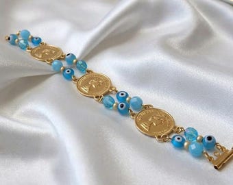 Pulsera con dije del Ojo Turco: Joyería con monedas de oro y cuentas de turquesa