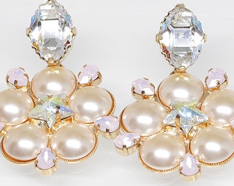 Long Pearl Earrings, Pearl Bridal Jewelry,  Pearl Cluster Earrings, Wedding Earrings, Pearl And Rhinestone, Peach Pearl Earrings