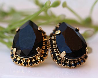 Stud Earrings. Black Crystal & Gold Earrings. Drop Shape Stud Earrings. Gift for Women ,Teardrop Black dress Jewelry. Black Stone Earrings,