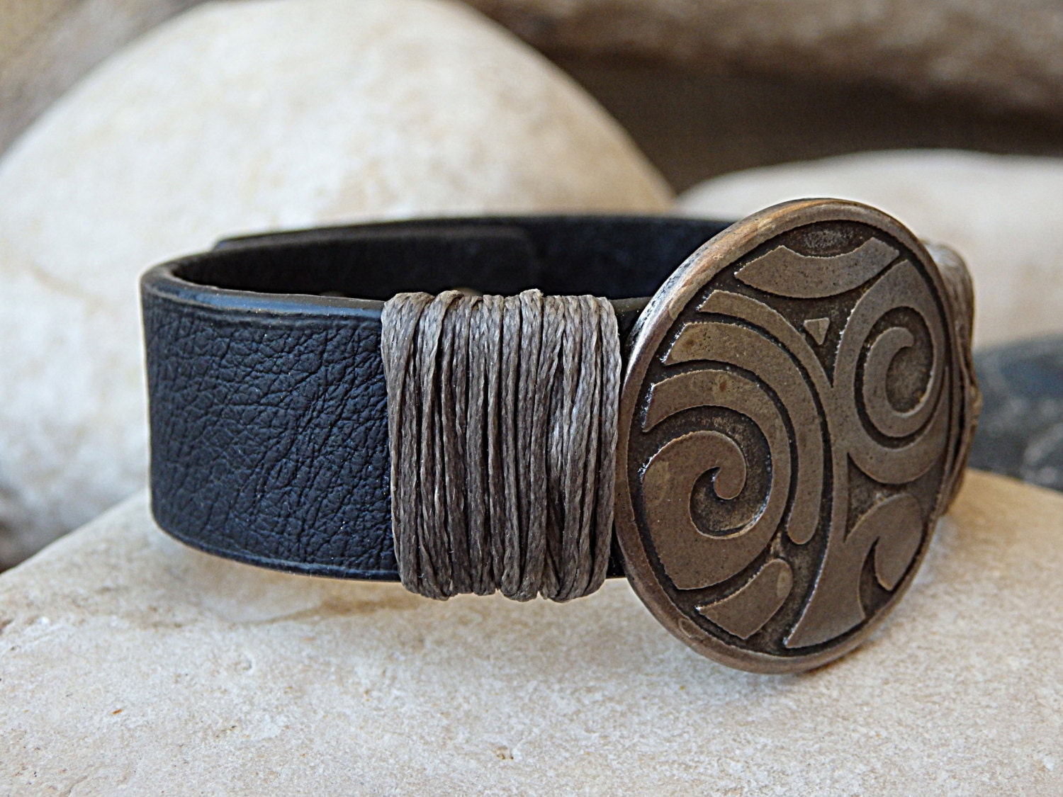 『HER LEATHER BRACE BLACK』 Leather Bracelets – JB JEWELERS