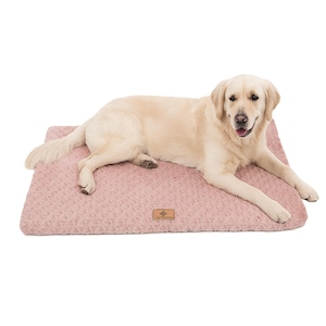 Soft Plush Pet Bed Mat - Washable Comfortable Cushion Pad for Pets - Cozy Sleeping Pad for Home & Travel