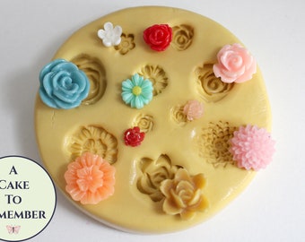 Tiny assorted silicone mini flower mold, about 1/4" wide or less each. Polymer clay silicone mold. Fondant mold for cupcake toppers M0021