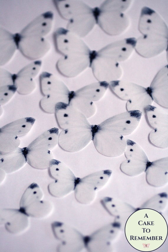 White cake topper edible butterflies style 2, set of 18 wafer paper butterflies in 3 sizes. Butterfly birthday decoration cupcake toppers Il_570xn