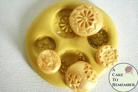 Silicone Buttons Mold For Cake Decorating Chocolate Hard Candy Polymer Clay Resin Wax Soap Embeds M26