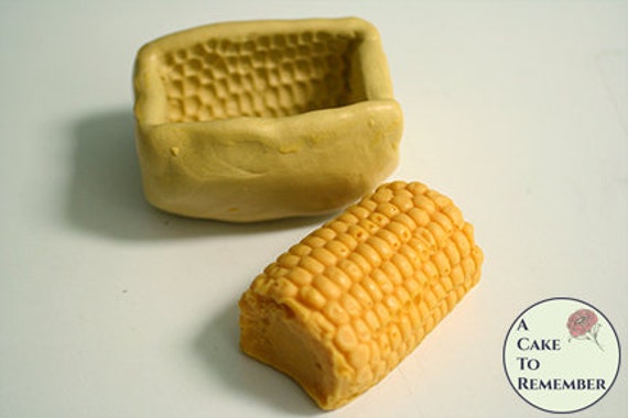 Life size short corn on the cob mold, silicone mold for cake decorating or soap making. Corn mold for gumbo pot cakes or stew pot cakes. Il_570xn