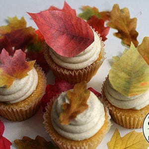 15 double sided edible fall wedding cake toppers, color on both sides. 1" to 3", wafer paper. Autumn leaves wedding cupcake toppers.