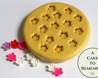 Tiny daisies mini silicone flower mold polymer clay tool, about 1/4" wide. Daisy fondant mold for nail art, fondant cupcake toppers M0025