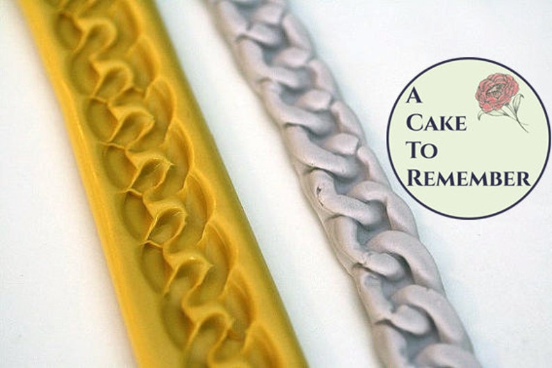 12" long, wide link chain mold for purse cakes, jewelry box cakes, sugar jewelry, cake decorating. M12