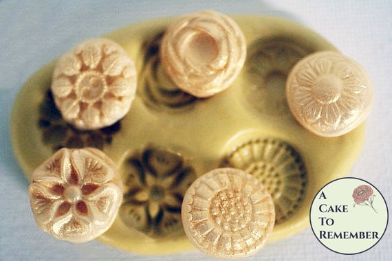 Vintage Buttons Silicone Mould  Cake Decorating Gum Paste Sugar Cupcake Topper 