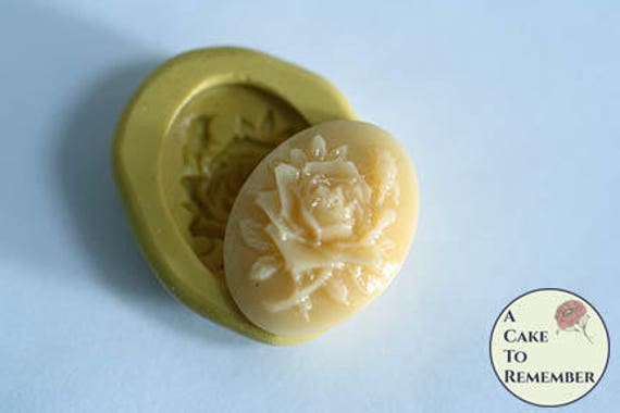 Small rose cabochon mini mold, about 1" wide. Resin flower silicone mold. Fondant or gumpaste mold for mini cupcake toppers. M5211 Il_570xn