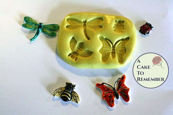 Four bugs silicone mold for cake decorating, resin, or soap embeds. Polymer clay insect mold, dragonfly, butterfly, bee, and ladybug. M1088 Il_570xn