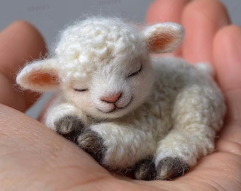 Natural Wool Needle Felted Sheep Figurine Collectible Animal Sculpture, 8cm Height