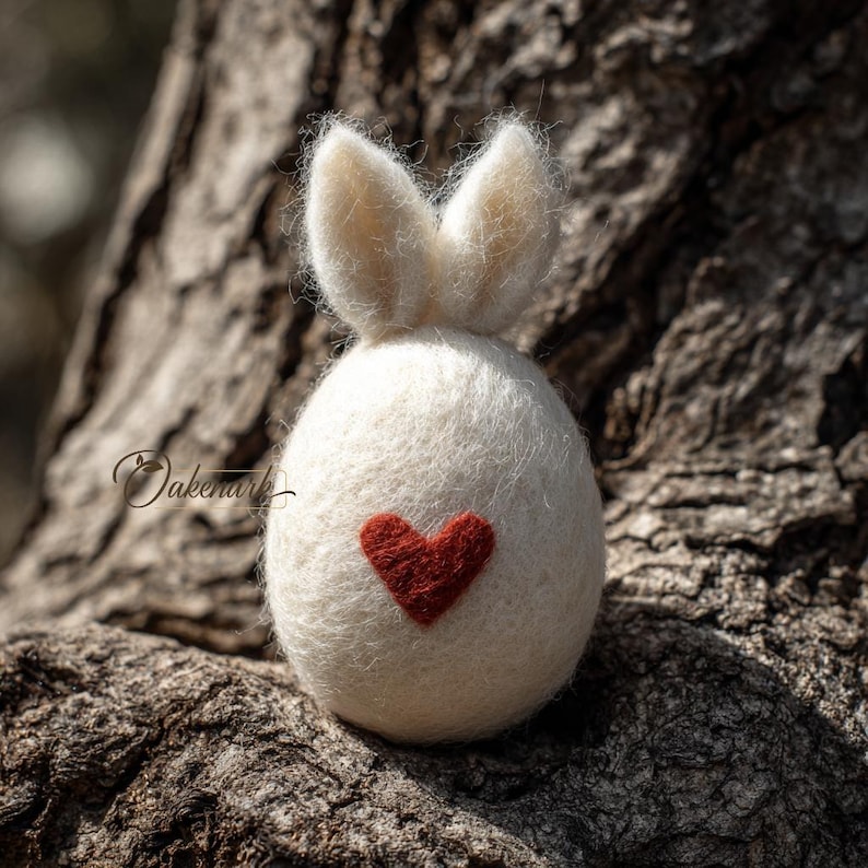 Natural Wool Needle Felted Easter Egg Ornament Animal Sculpture, 8cm ...