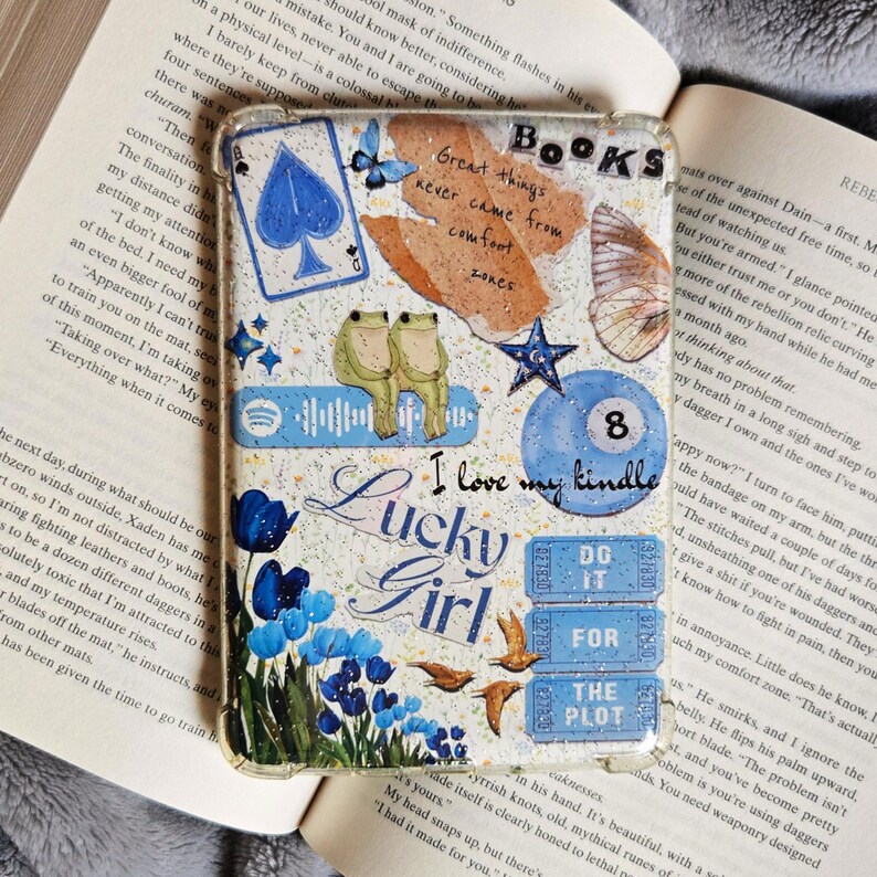 Blue Aesthetic Kindle Insert Printable | Lucky Girl Kindle Case Insert ...