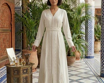 White Moroccan Kaftan Maxi Dress | Elegant Dubai Style Abaya for Wedding Guest