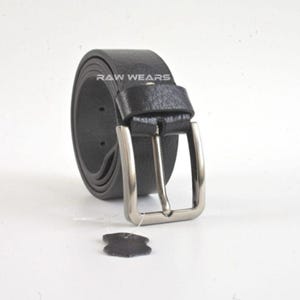 Men&#39;s Genuine Leather Belt with Metal Buckle – Black, Brown, Tan, Navy – Casual & Dress Wear