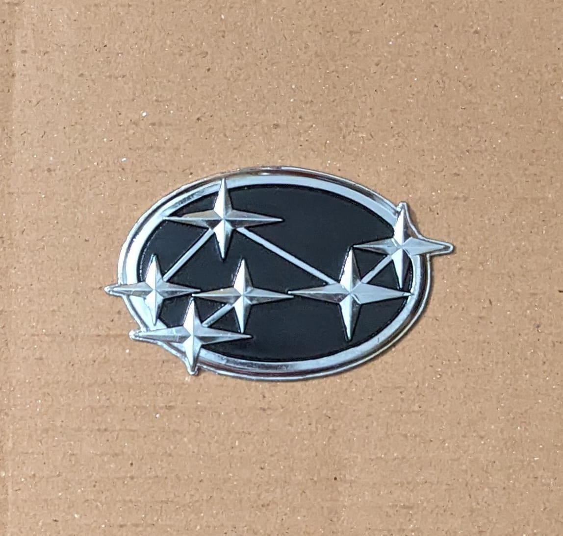 【引き取り限定】SUBARU 大型看板　純正　アルファベット　六連星　※割れあり Vol.25] [SUBARU] The meaning of the six-star emblem and other