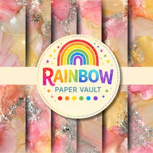 Pode incluir: Uma coleção de fundos de papel digital com padrões de tinta a álcool em tons de rosa, pêssego e creme, acentuados com glitter prateado. Um rótulo circular central exibe um ícone de arco-íris e o texto RAINBOW PAPER VAULT.