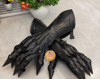 Guanteletes Nazgûl de acero hechos a mano: Armadura medieval para LARP, cosplay y disfraz de Halloween para adultos.