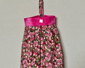 Pink Floral Plastic Bag Holder, Ready to Ship, Hanging Plastic Bag Storage Dispenser, Handmade Grocery Bag Organizer